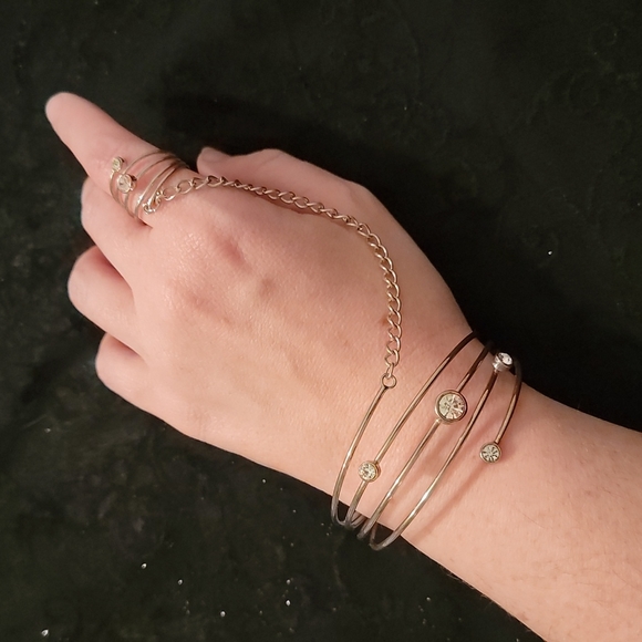 Bracelet Ring - Picture 2 of 3